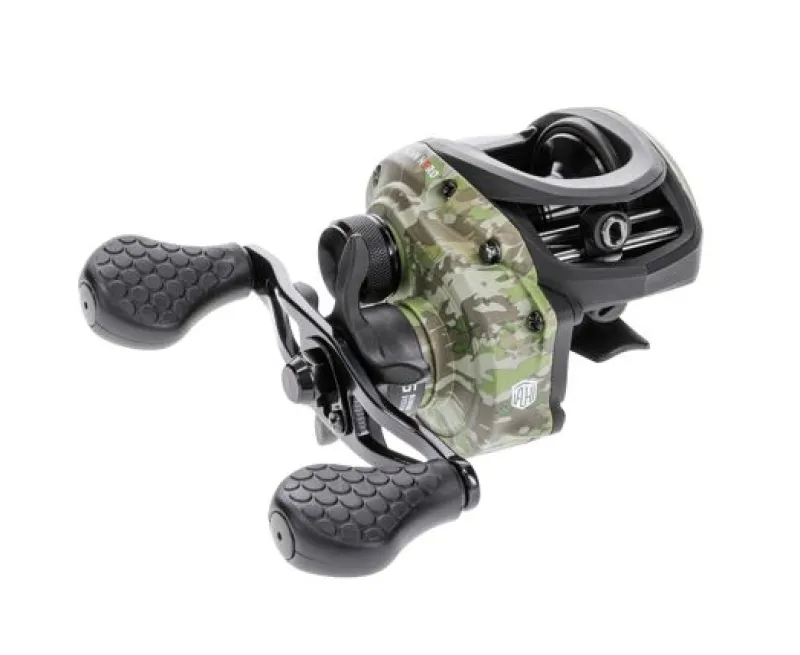 Lew's Baitcasting>American Hero Camo Baitcasting Reel