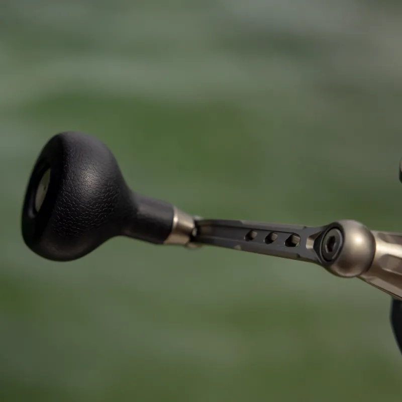 Tsunami Spinning>Saltx II ArmourTech Special Edition Spinning Reels