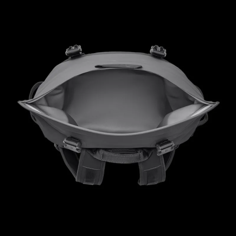 YETI Bags|Tackle Boxes & Storage>Hopper M20 Backpack Soft Cooler